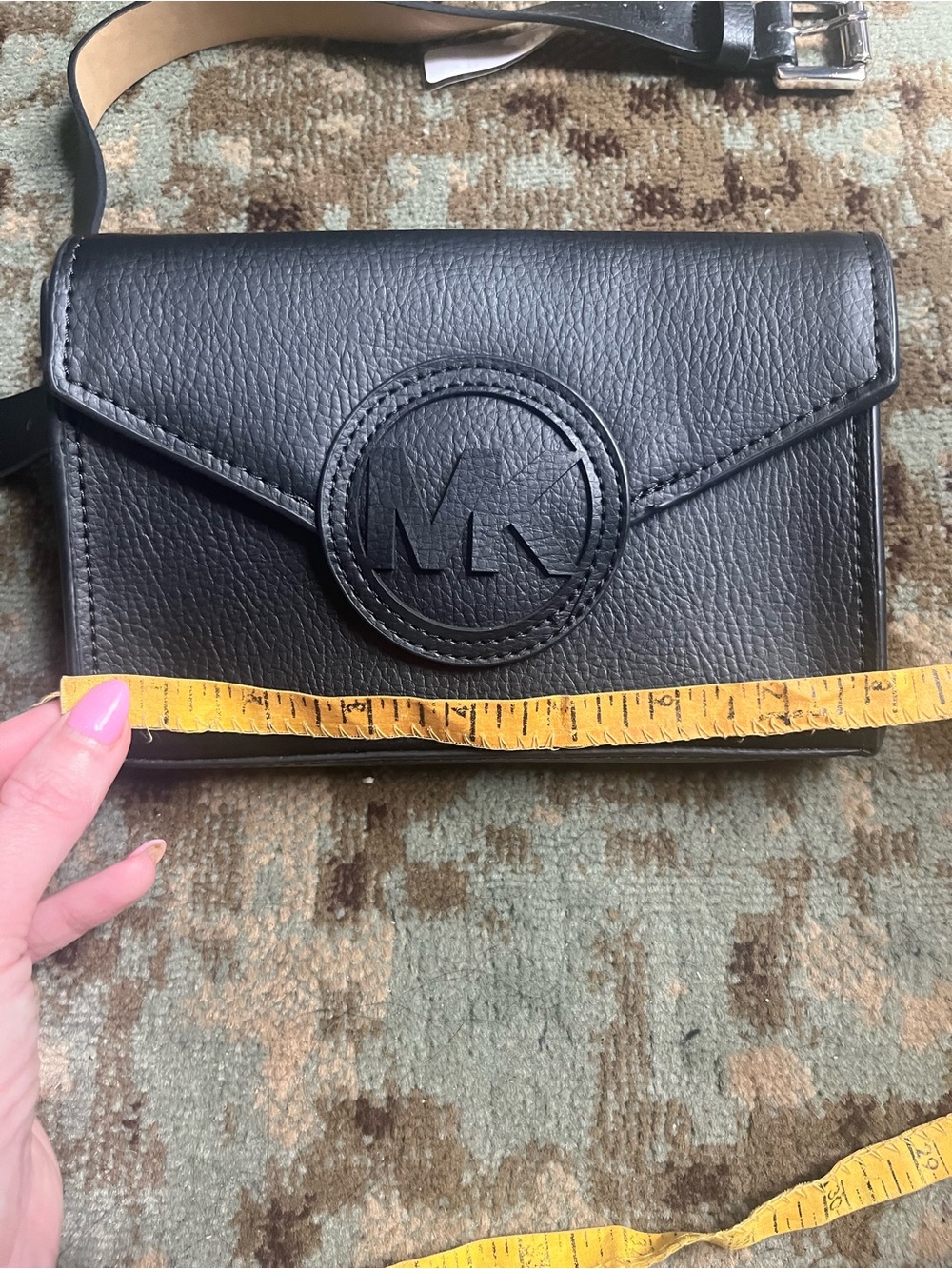MK Michael kors black belt bag sz small used twice - Picture 8 of 13